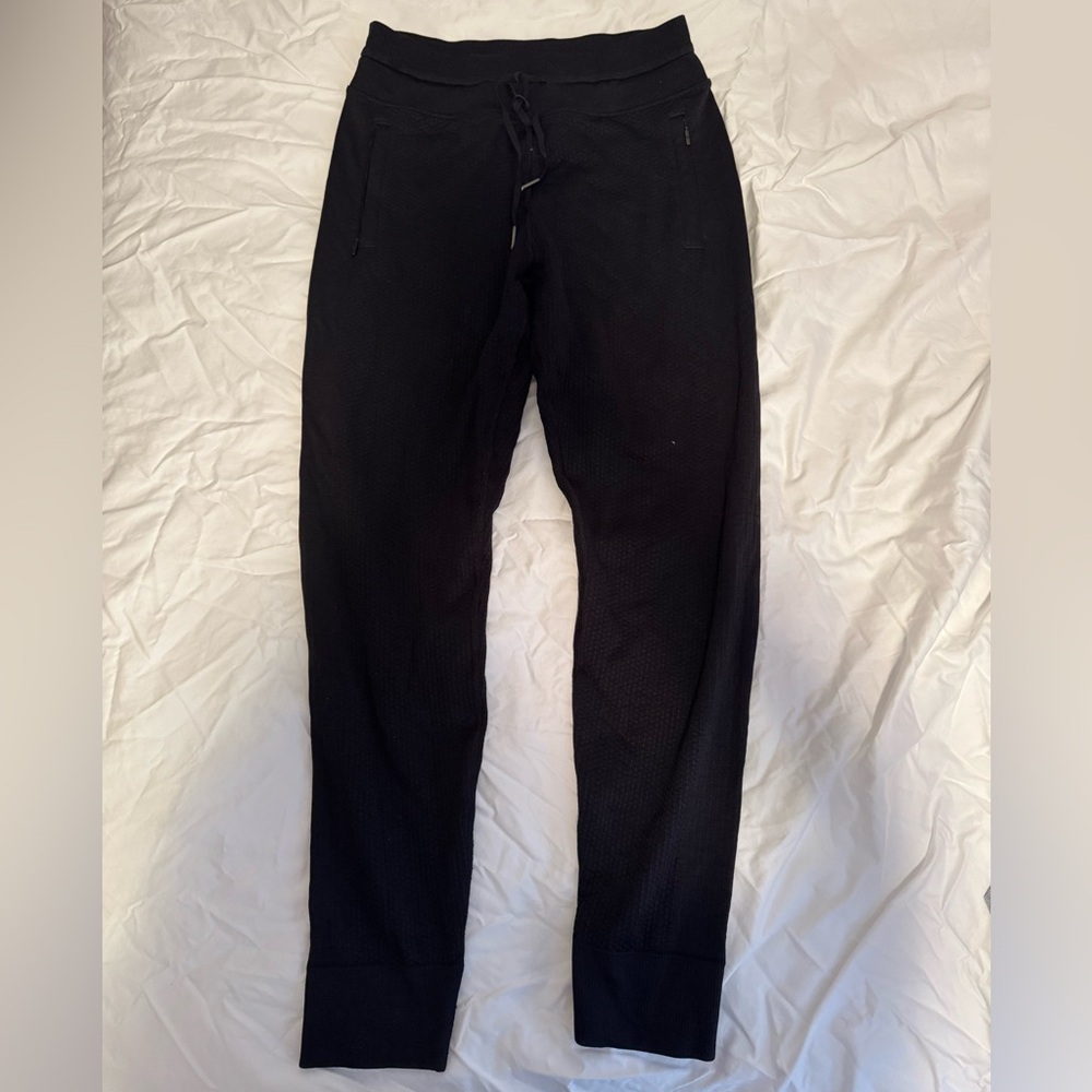 Lululemon joggers